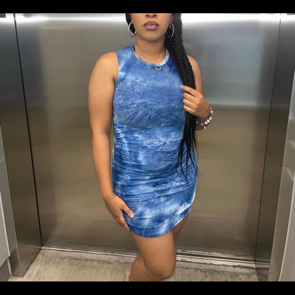 DRESS - Picture 4 of 4
